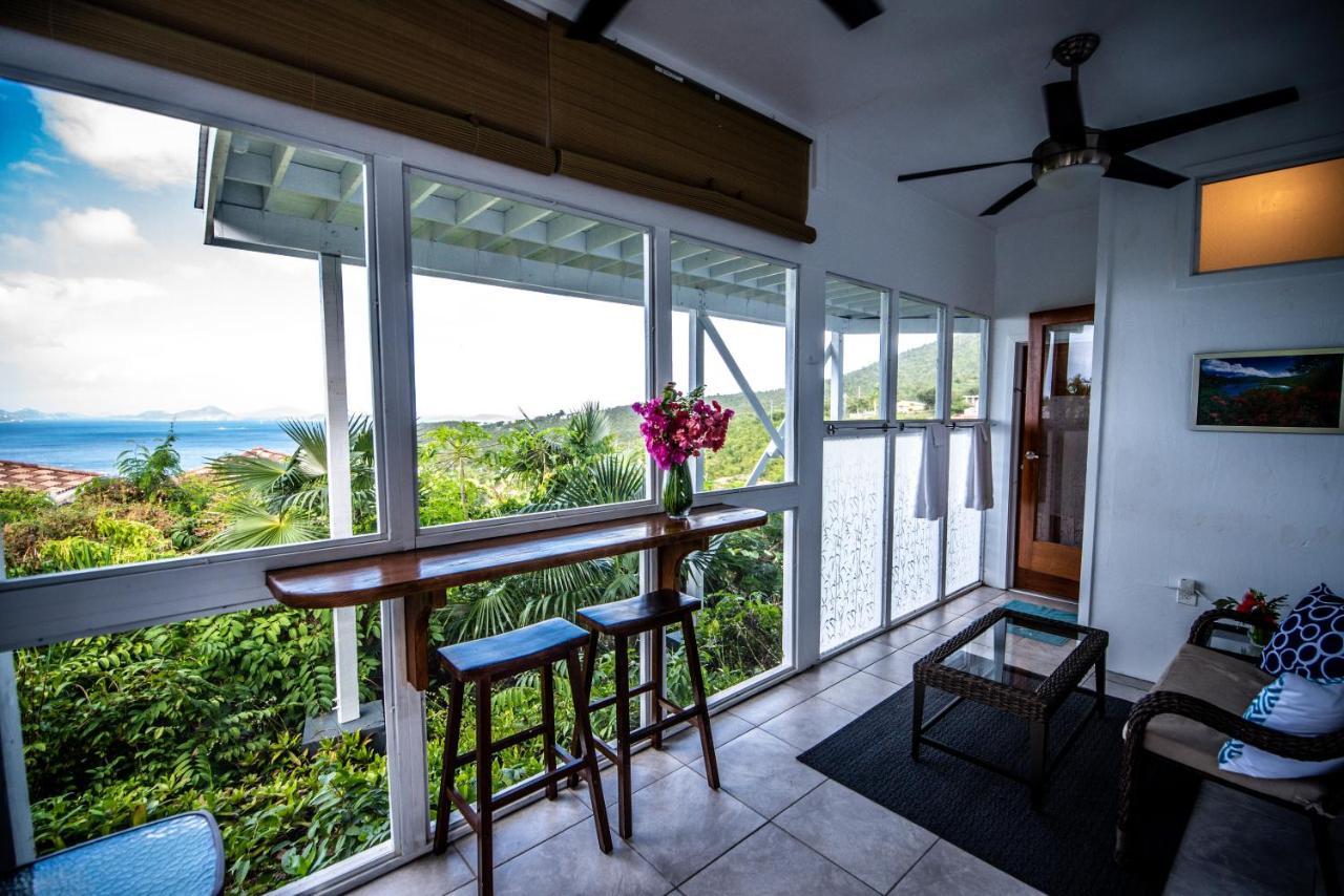 Papaya Suite At Sunset Serenade Cruz Bay Extérieur photo